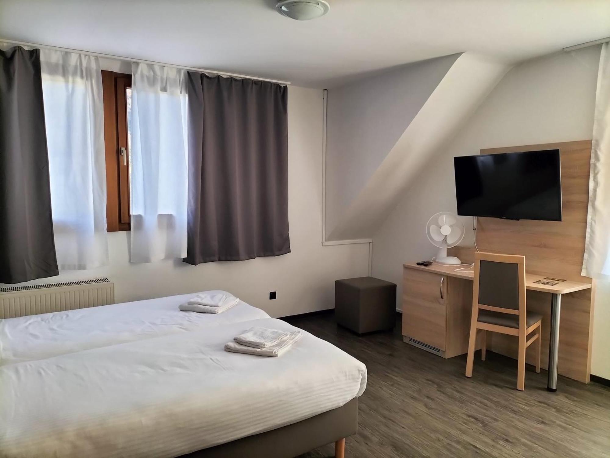 B3 Hotel Нидерфелль Номер фото